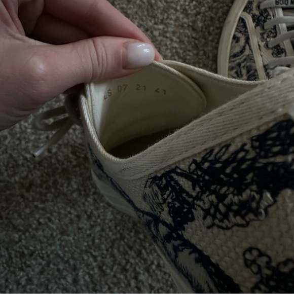 Dior sneakers - Picture 2 of 5